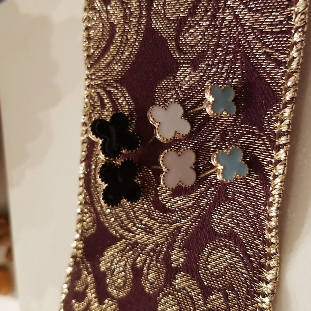 Clover Shaped Stud Earrings